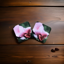 Load image into Gallery viewer, Stunning Sweet Pea Glossy Wooden Coaster Set
