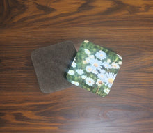 Load image into Gallery viewer, Oxeye Daisy Glossy Single Coaster
