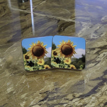 Load image into Gallery viewer, Sunny Sunflower Glossy Wooden Coaster Set
